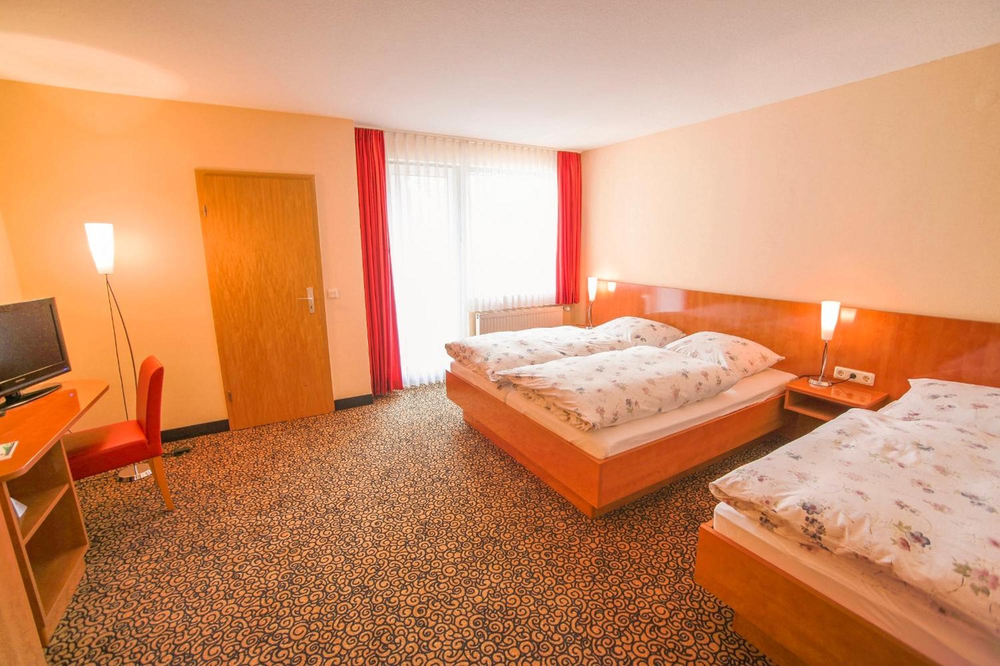 Hotel Matthias Gnarrenburg Oda fotoğraf